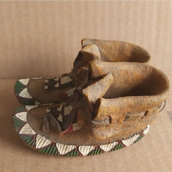 Moccasins Indian Shoes Ornament - Picture 3 of 6